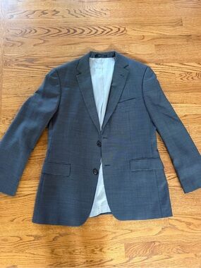 Boss Men's Charcoal Textured Sport Coat